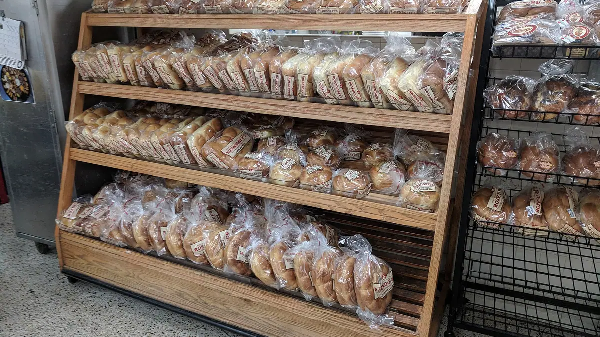 Village Bakery – bakery in Pentre Maelor, Wrexham
